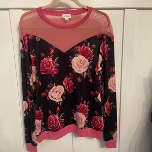 NWT Lularoe Lizzy Top